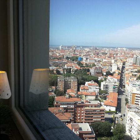Il Grattacielo B&B Livorno Exteriör bild